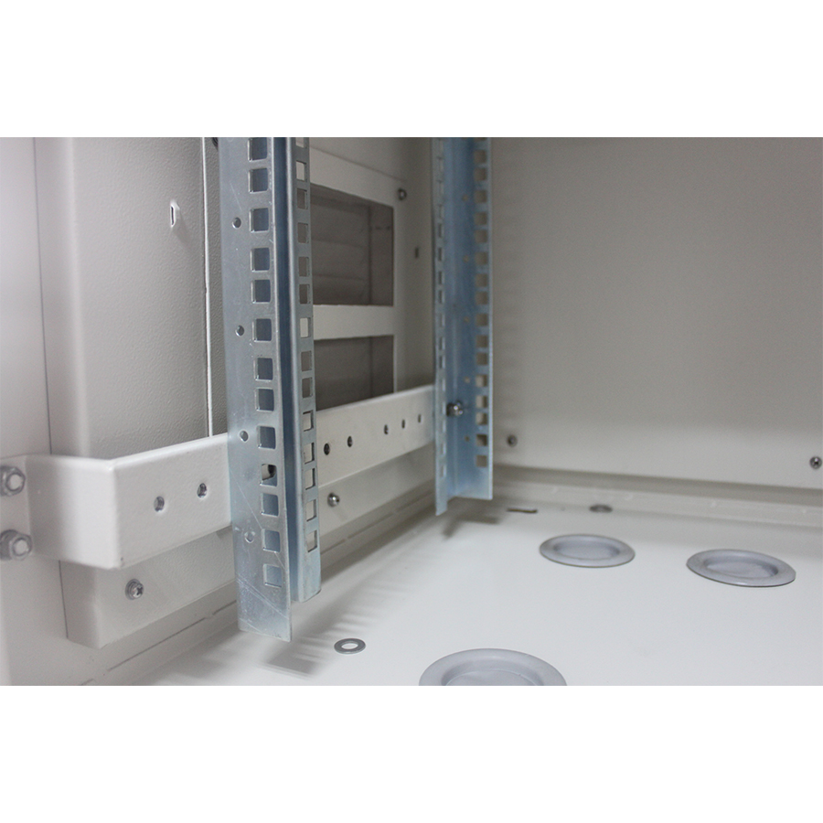 POLE MOUNT Outdoor Cabinet for Telecom