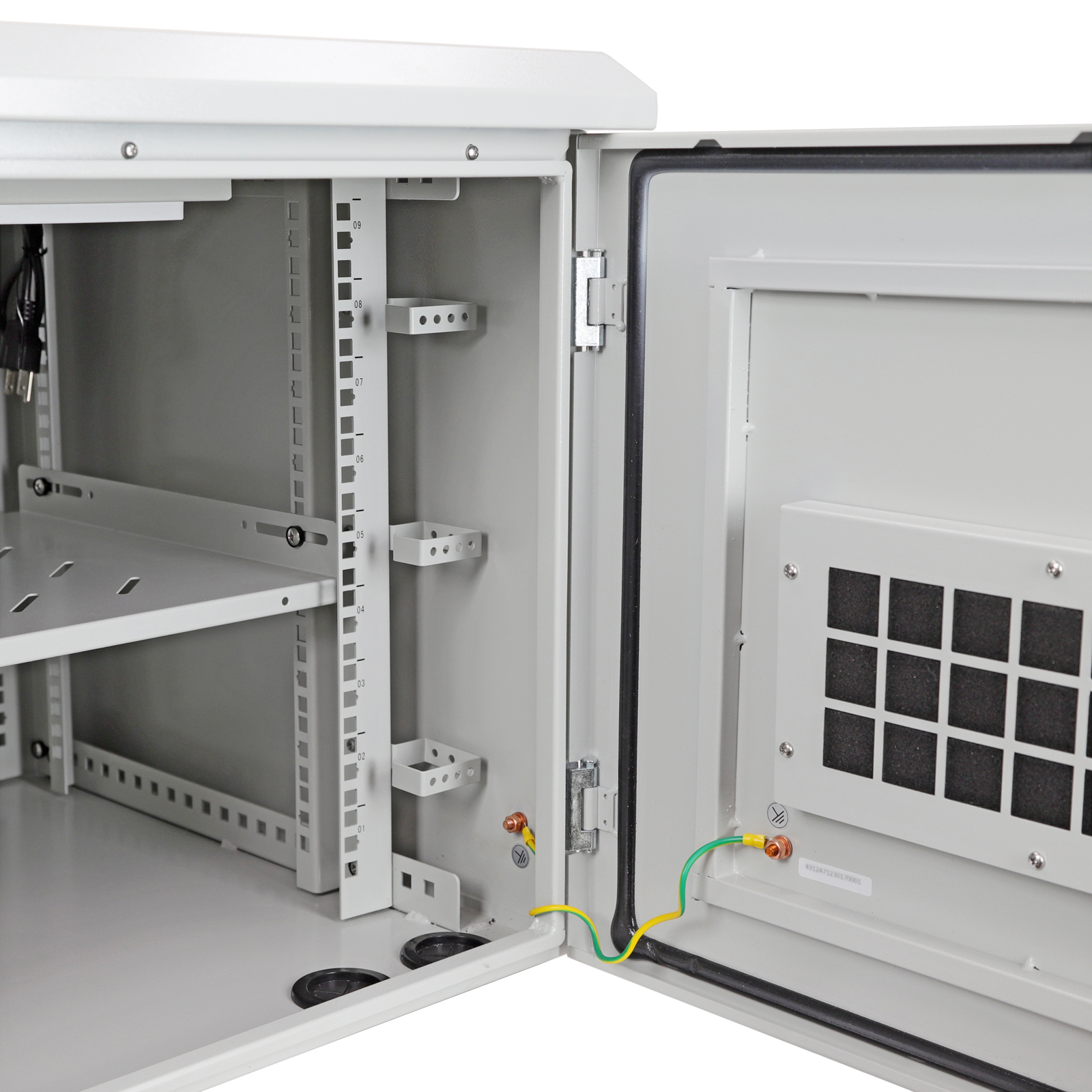 IP55 outdoor wall mount enclosure with fan tray