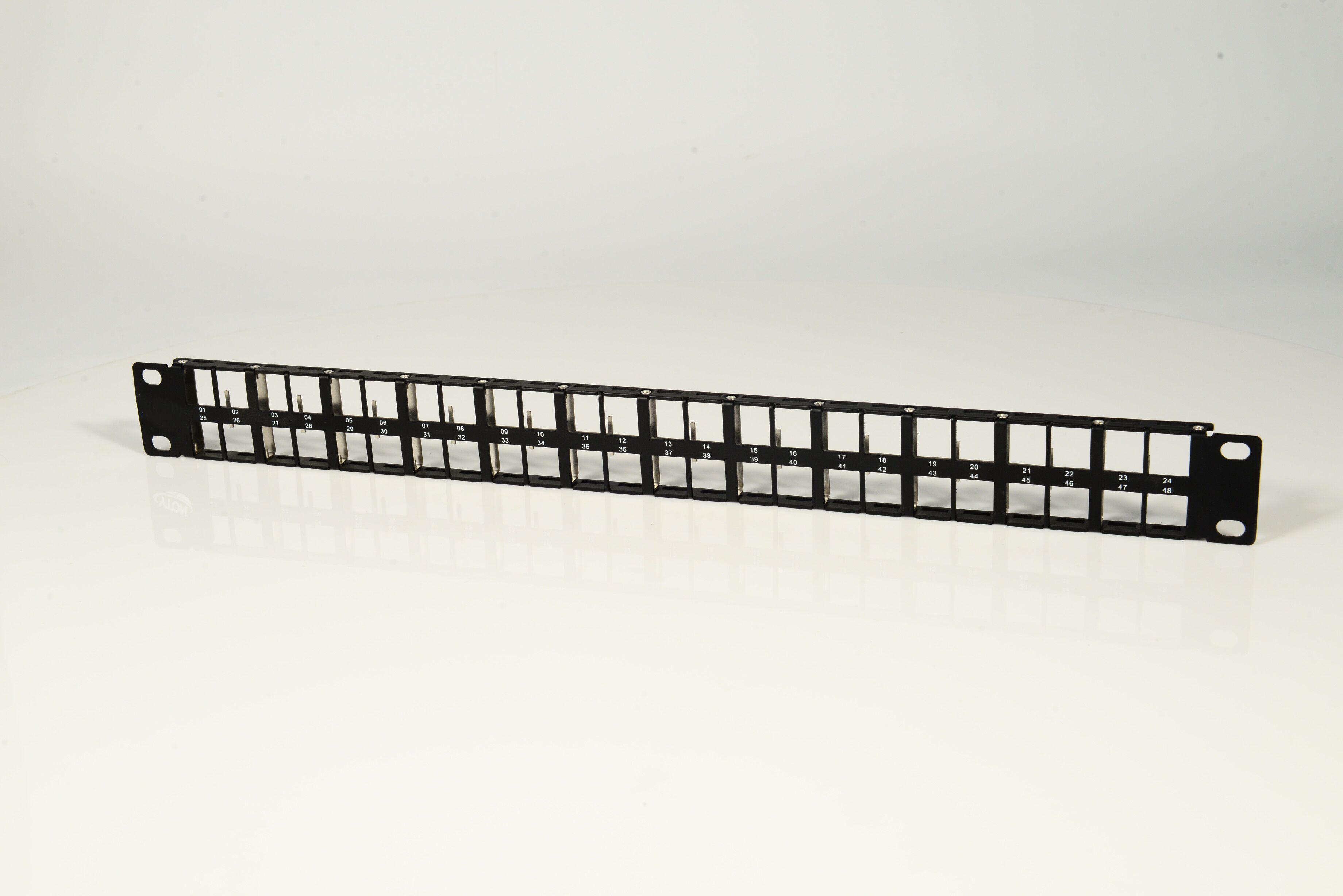 1U 48 Port Compact type UTP Blank Patch Panel 