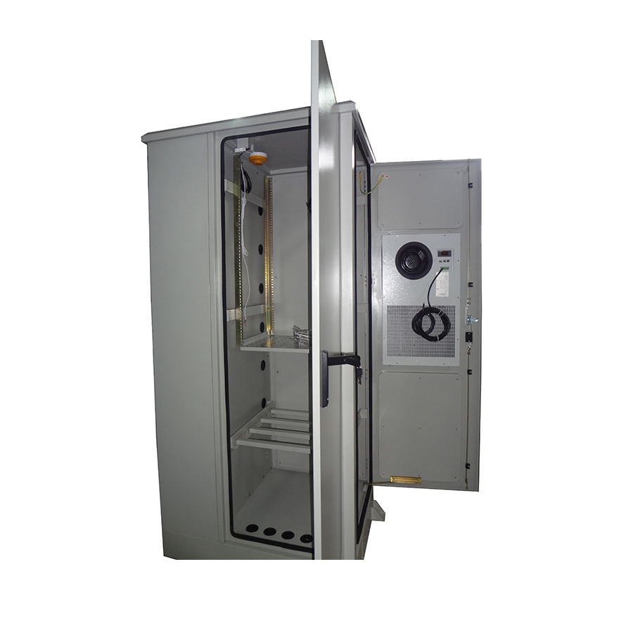 IP55 Outdoor Street Cabinet With 3 Rooms 