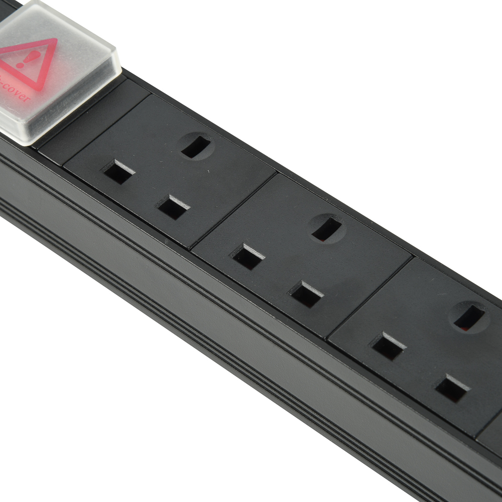 1U Rack PDU with 3-way UK Sockets & Integrated USB Charging Ports
