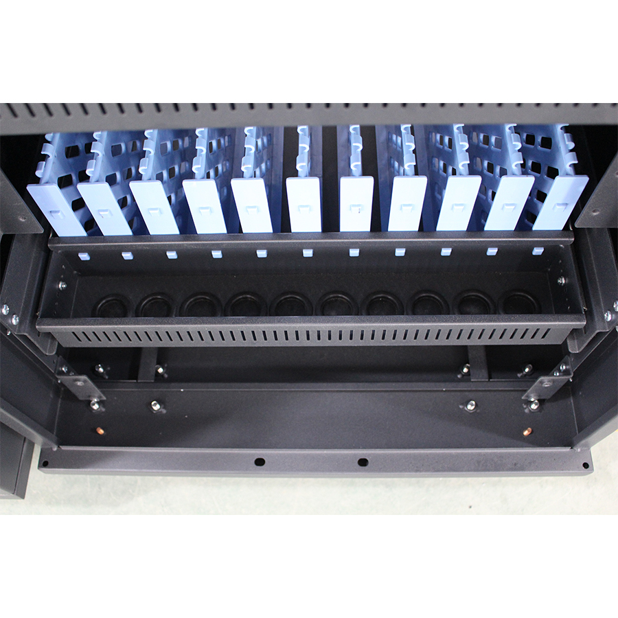 20-Port UK Type Charging Station Cabinet for Tablet with Power-off Protection