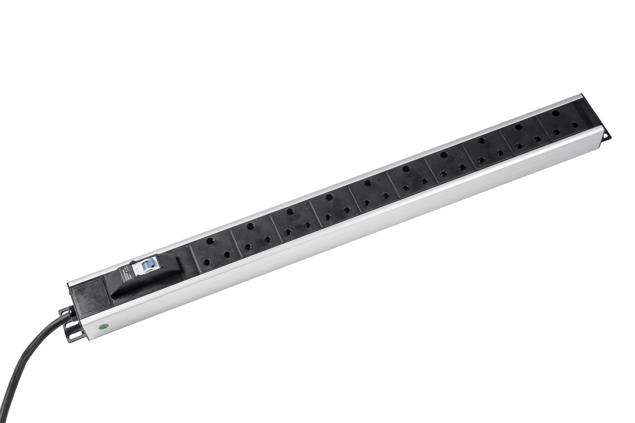 19 inch server rack mount horizontal South Africa PDU power outlet