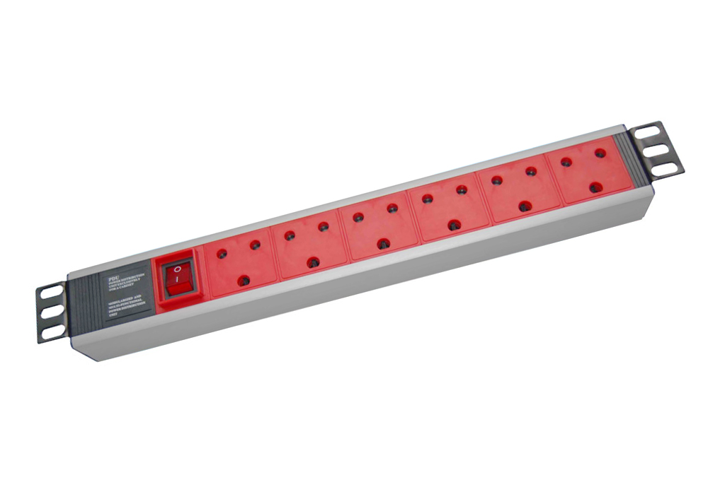 19 inch server rack mount horizontal South Africa PDU power outlet